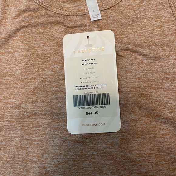 Fabletics cropped tank - Picture 2 of 3